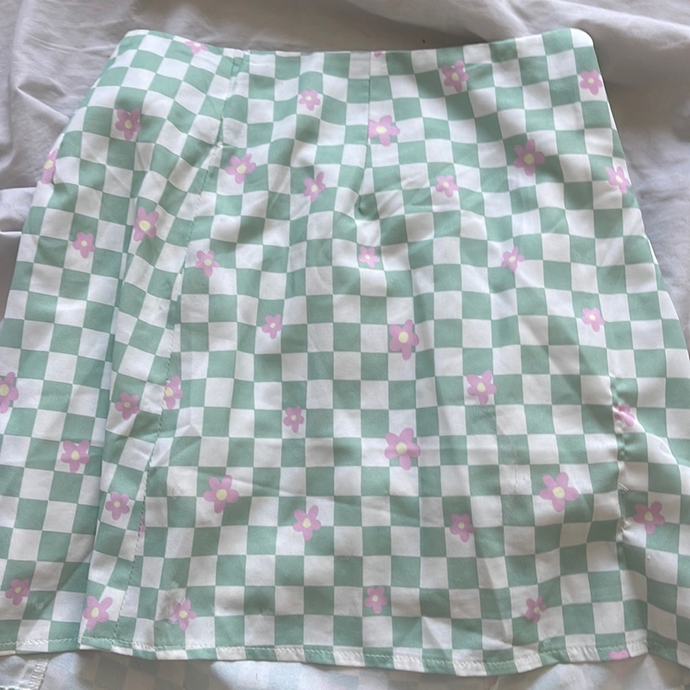 Princess polly plaid flower skirt